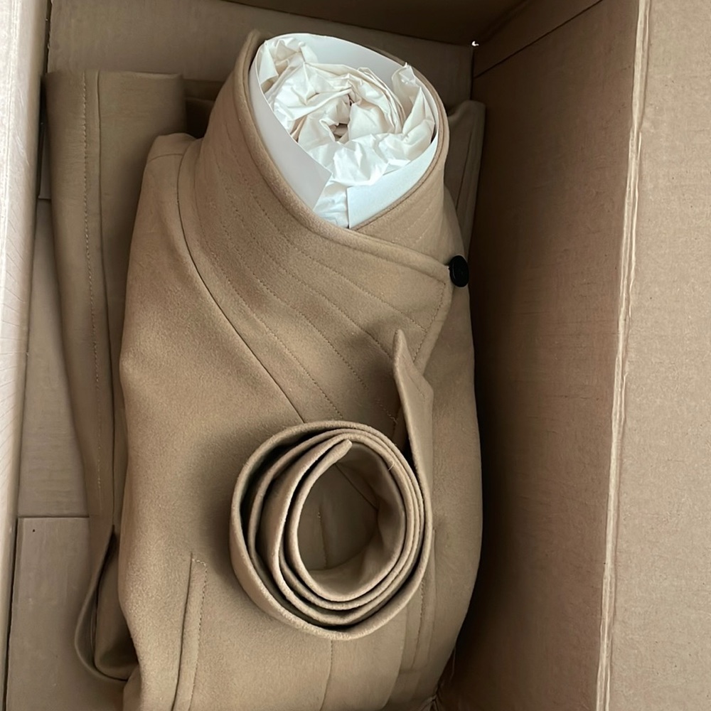 HOW TO PACKAGE an Aritzia Babaton Connor Coat